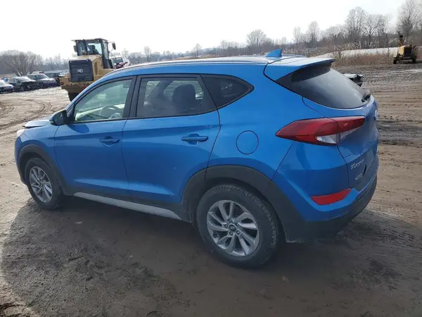 KM8J33A48HU547872 2017 HYUNDAI TUCSON - Image 2