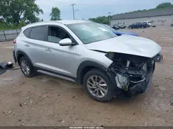 KM8J33A48HU587224 2017 HYUNDAI TUCSON