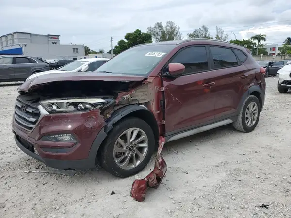 KM8J33A48JU600723 2018 HYUNDAI TUCSON - Image 1