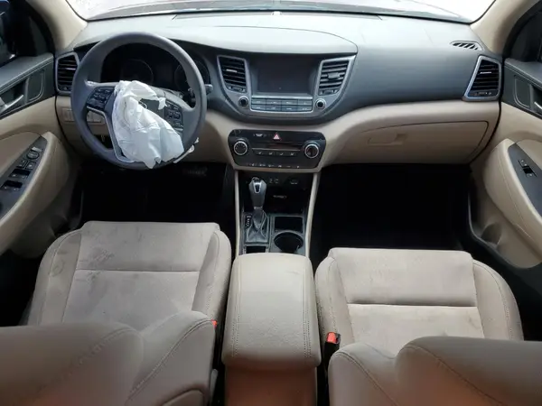 KM8J33A48JU600723 2018 HYUNDAI TUCSON - Image 8