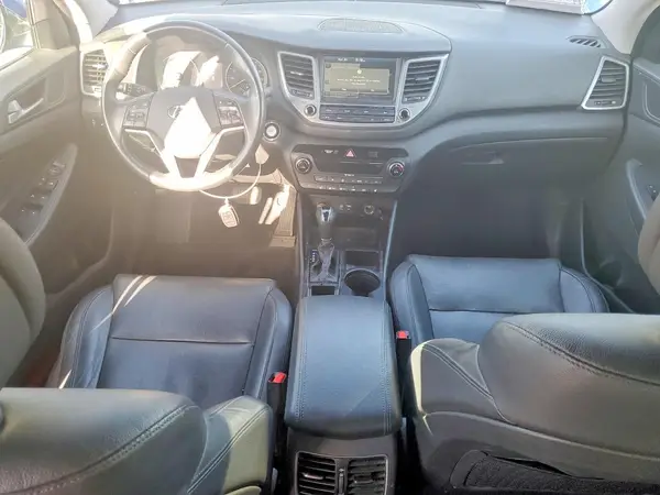KM8J33A48JU603038 2018 HYUNDAI TUCSON - Image 8