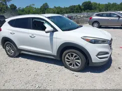 KM8J33A48JU609566 2018 HYUNDAI TUCSON