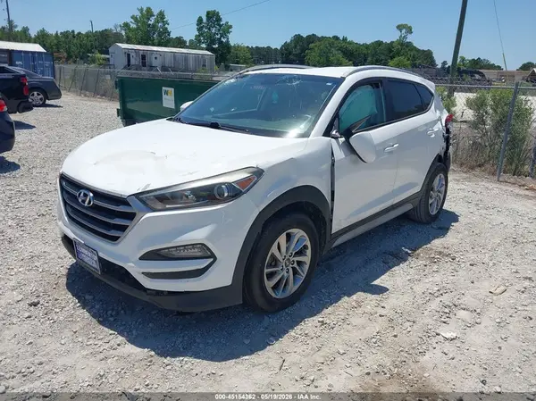 KM8J33A48JU609566 2018 HYUNDAI TUCSON - Image 2