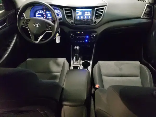 KM8J33A48JU617604 2018 HYUNDAI TUCSON - Image 8