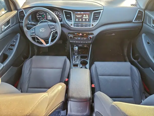 KM8J33A48JU626187 2018 HYUNDAI TUCSON - Image 8