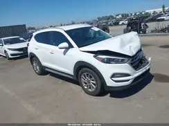KM8J33A48JU627078 2018 HYUNDAI TUCSON