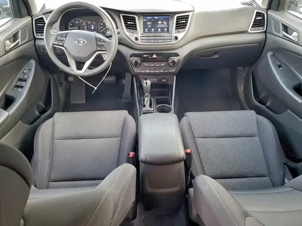 KM8J33A48JU635004 2018 HYUNDAI TUCSON - Image 8