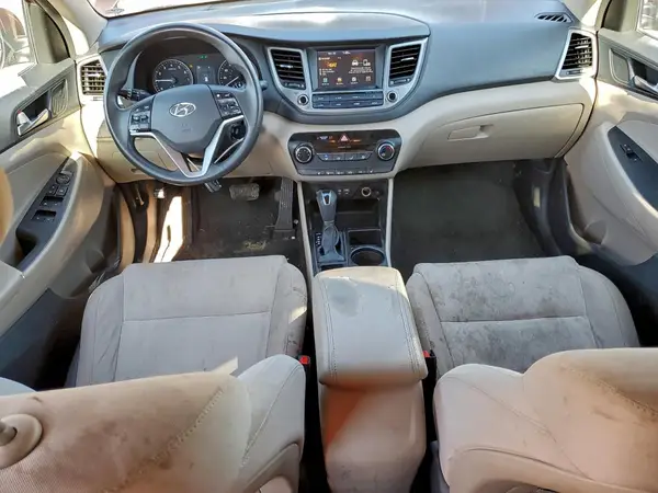 KM8J33A48JU641546 2018 HYUNDAI TUCSON - Image 8