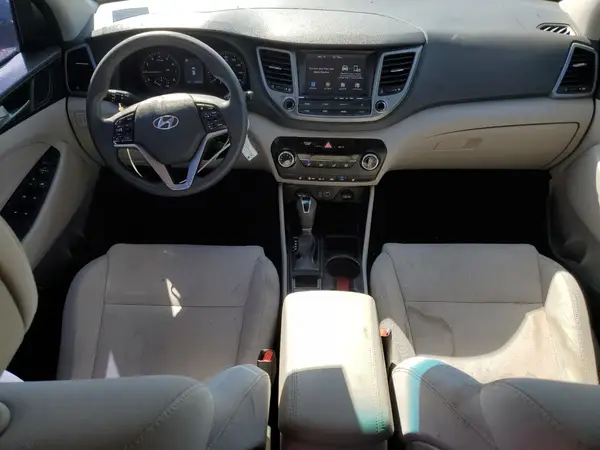 KM8J33A48JU641630 2018 HYUNDAI TUCSON - Image 8