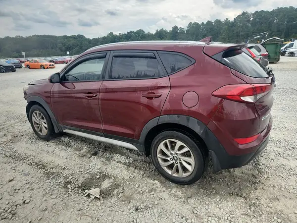 KM8J33A48JU643720 2018 HYUNDAI TUCSON - Image 2