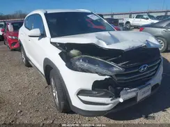 KM8J33A48JU653311 2018 HYUNDAI TUCSON