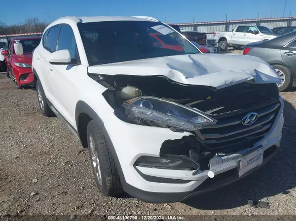 KM8J33A48JU653311 2018 HYUNDAI TUCSON - Image 1