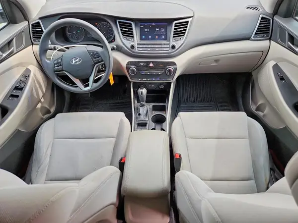 KM8J33A48JU657214 2018 HYUNDAI TUCSON - Image 8