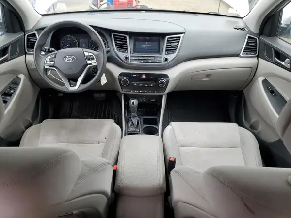 KM8J33A48JU669539 2018 HYUNDAI TUCSON - Image 8