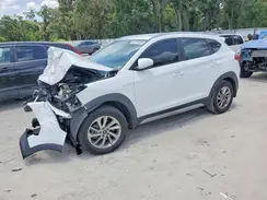 KM8J33A48JU669587 2018 HYUNDAI TUCSON