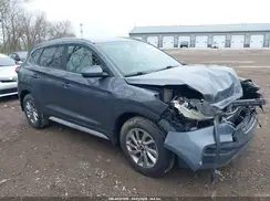 KM8J33A48JU679777 2018 HYUNDAI TUCSON
