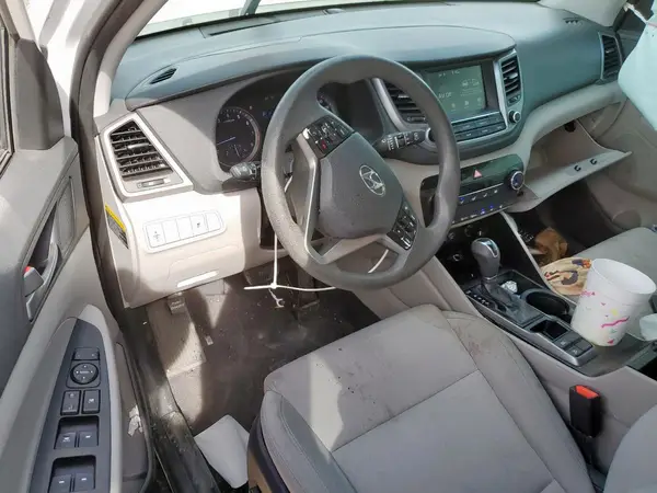 KM8J33A48JU707044 2018 HYUNDAI TUCSON - Image 8