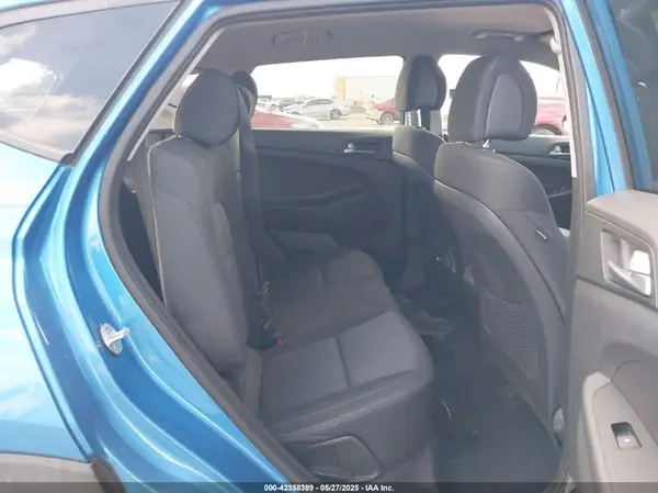 KM8J33A48JU707867 2018 HYUNDAI TUCSON - Image 8