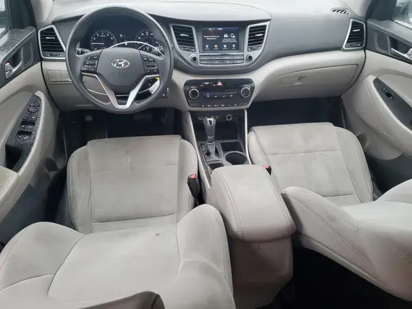 KM8J33A48JU709473 2018 HYUNDAI TUCSON - Image 8