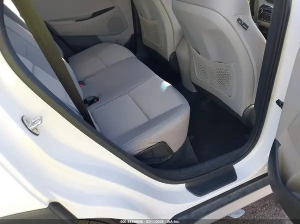 KM8J33A48JU713927 2018 HYUNDAI TUCSON - Image 8