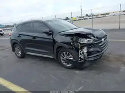 KM8J33A48JU720716 2018 HYUNDAI TUCSON