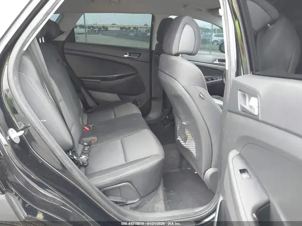 KM8J33A48JU720716 2018 HYUNDAI TUCSON - Image 8