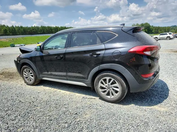 KM8J33A48JU722305 2018 HYUNDAI TUCSON - Image 2