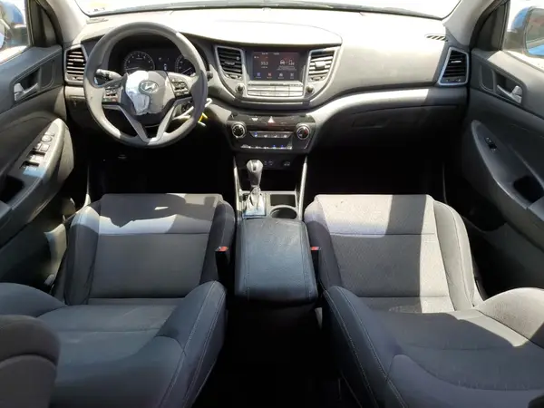 KM8J33A48JU723700 2018 HYUNDAI TUCSON - Image 8