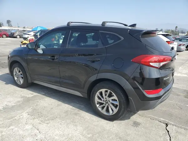KM8J33A48JU743753 2018 HYUNDAI TUCSON - Image 2