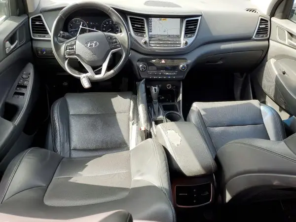 KM8J33A48JU771214 2018 HYUNDAI TUCSON - Image 8