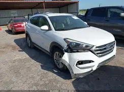 KM8J33A48JU783377 2018 HYUNDAI TUCSON
