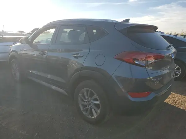 KM8J33A48JU784013 2018 HYUNDAI TUCSON - Image 2