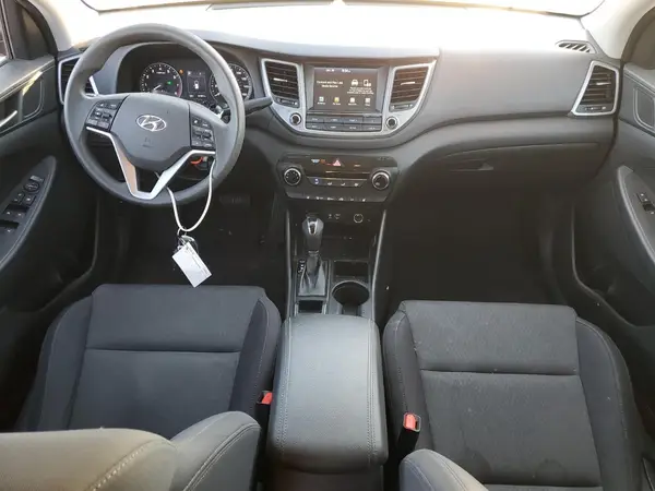KM8J33A48JU784013 2018 HYUNDAI TUCSON - Image 8