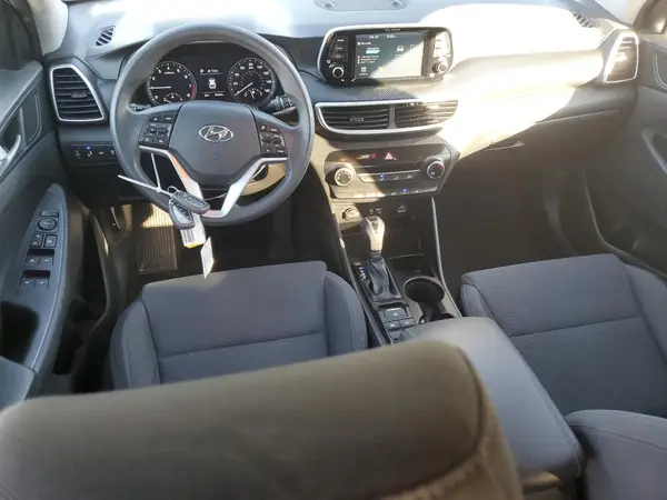 KM8J33A48KU034032 2019 HYUNDAI TUCSON - Image 8