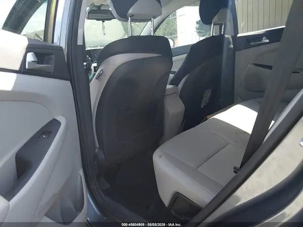 KM8J33A48KU860055 2019 HYUNDAI TUCSON - Image 8