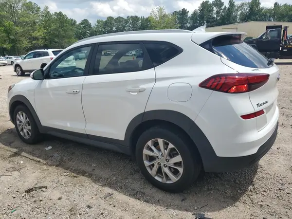 KM8J33A48KU910646 2019 HYUNDAI TUCSON - Image 2