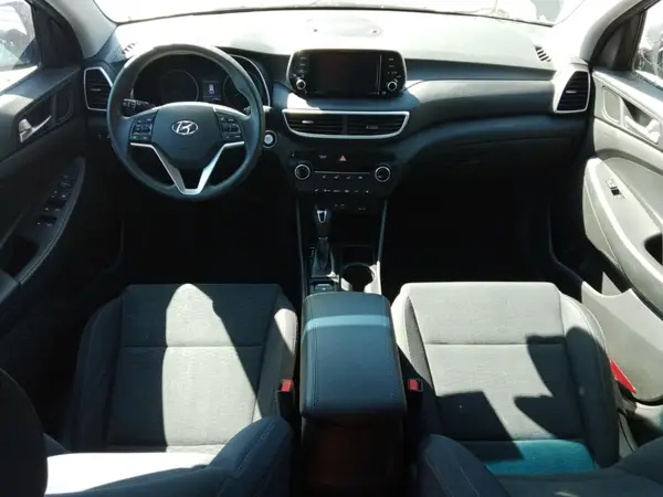 KM8J33A48KU997979 2019 HYUNDAI TUCSON - Image 8