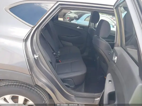 KM8J33A48LU115520 2020 HYUNDAI TUCSON - Image 8