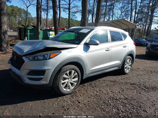 KM8J33A48LU135234 2020 HYUNDAI TUCSON - Image 2