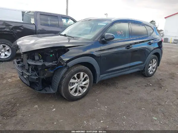 KM8J33A48LU157315 2020 HYUNDAI TUCSON - Image 2