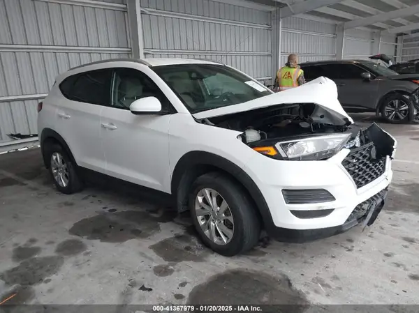 KM8J33A48MU304430 2021 HYUNDAI TUCSON - Image 1