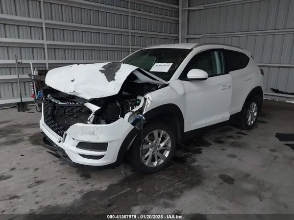 KM8J33A48MU304430 2021 HYUNDAI TUCSON - Image 2