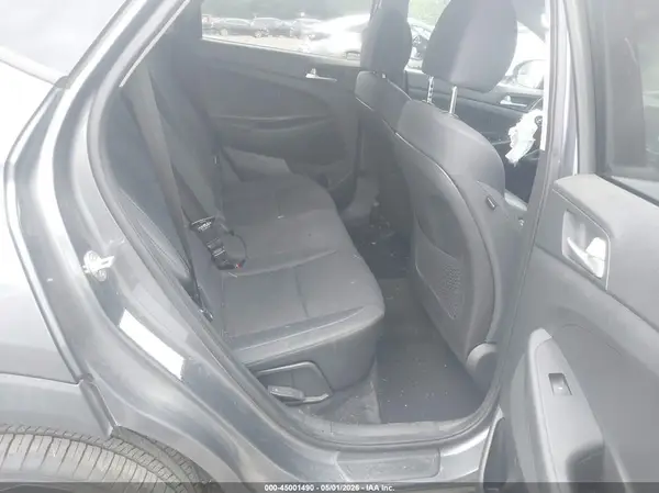 KM8J33A48MU313225 2021 HYUNDAI TUCSON - Image 8