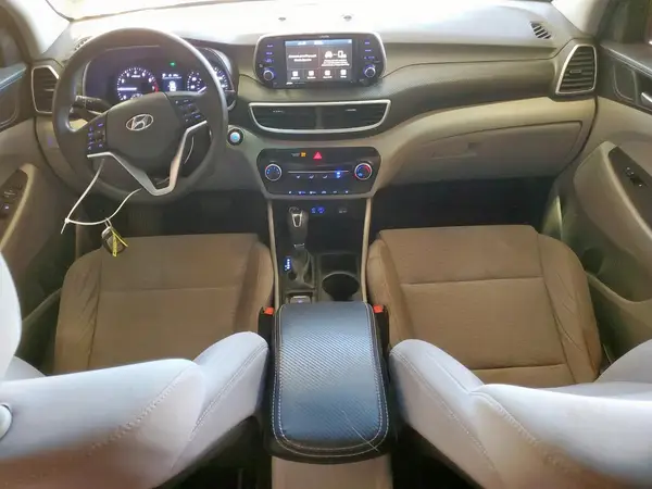 KM8J33A48MU321602 2021 HYUNDAI TUCSON - Image 8