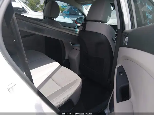 KM8J33A48MU322118 2021 HYUNDAI TUCSON - Image 8