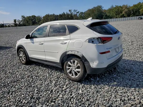 KM8J33A48MU323947 2021 HYUNDAI TUCSON - Image 2