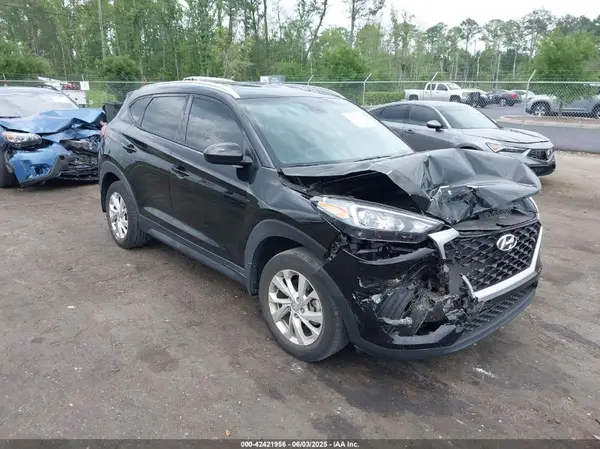 KM8J33A48MU384943 2021 HYUNDAI TUCSON - Image 1