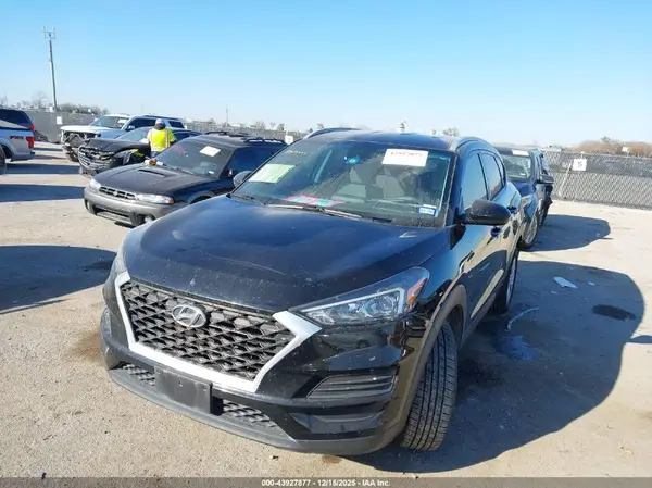 KM8J33A48MU391049 2021 HYUNDAI TUCSON - Image 2