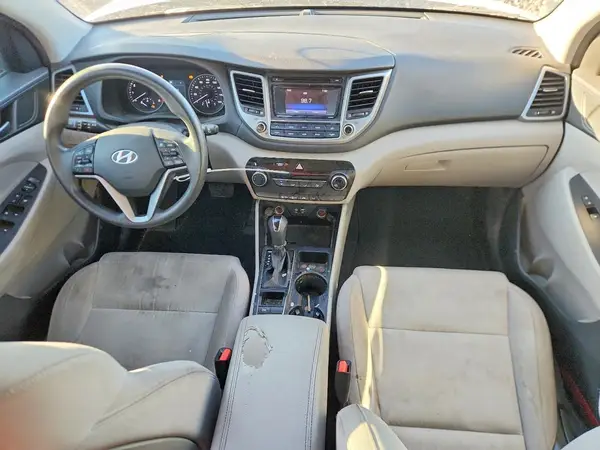 KM8J33A49GU059965 2016 HYUNDAI TUCSON - Image 8