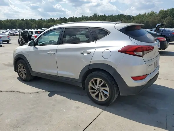 KM8J33A49GU091931 2016 HYUNDAI TUCSON - Image 2